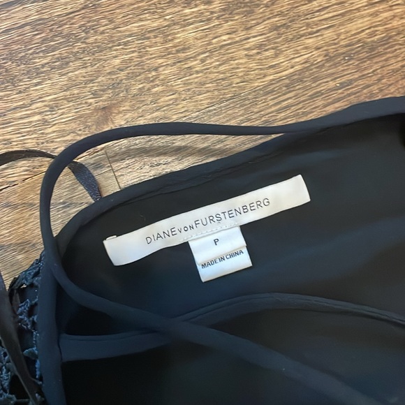 Diane von Furstenburg Tiered Star Lace Dress Black Mini - Picture 7 of 11